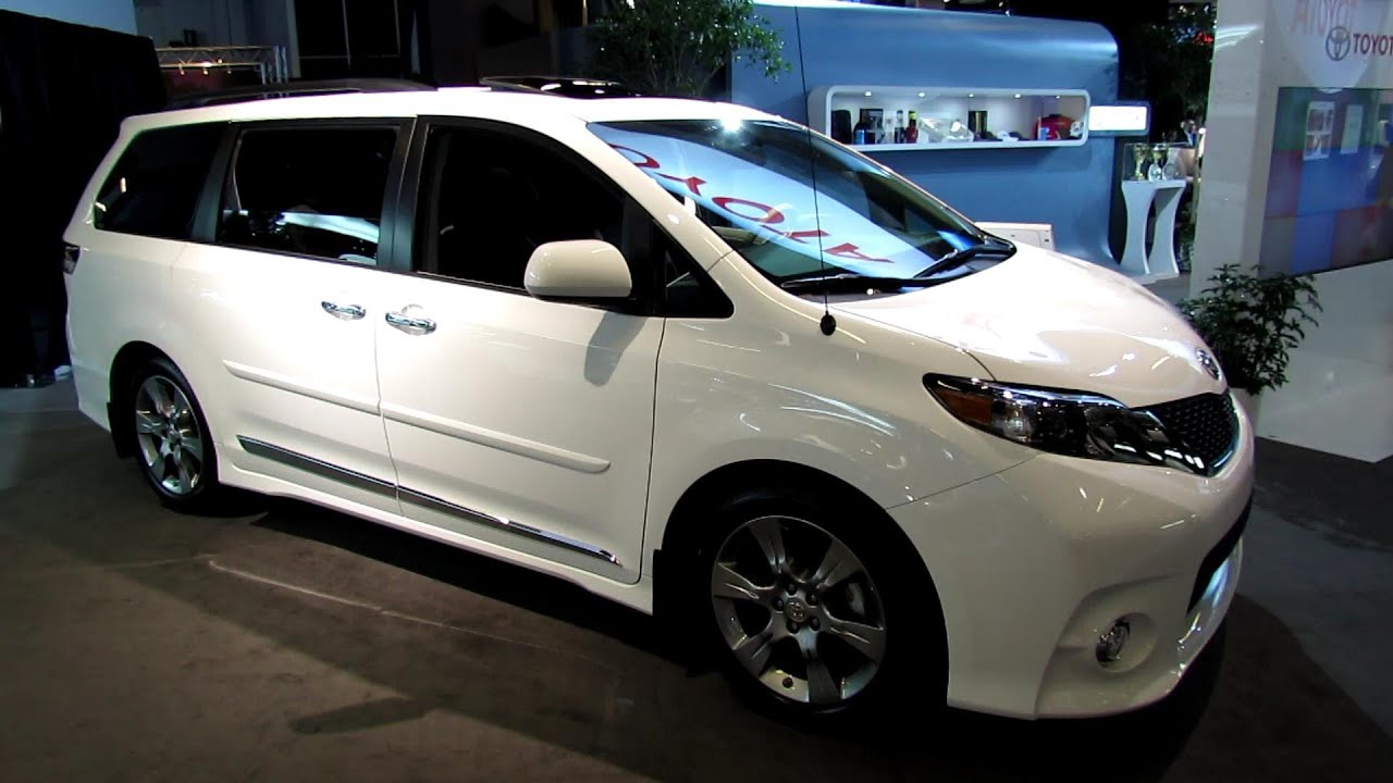 2013 Toyota Sienna SE - Exterior and Interior Walkaround - 2013 Montreal  Auto Show - YouTube