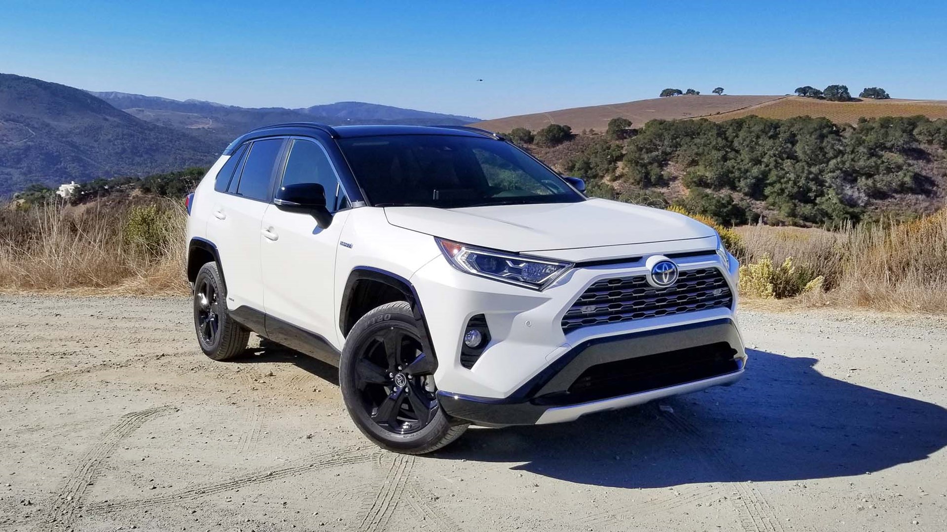 2019 Toyota RAV4 Hybrid Starts $2,700 Lower | AutoTrader.ca