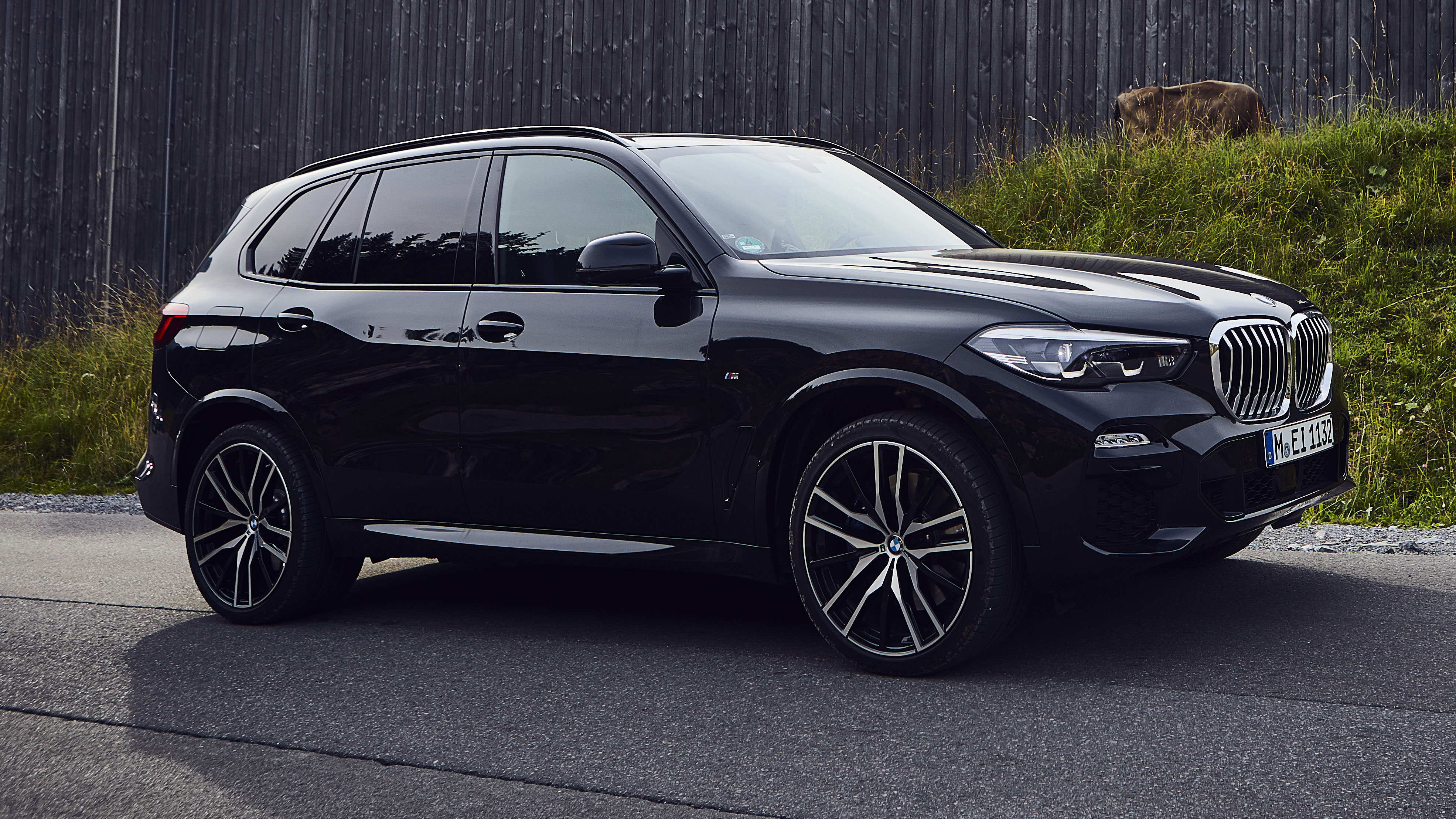 BMW X5 45e review: plug-in hybrid SUV tested Reviews 2023 | Top Gear