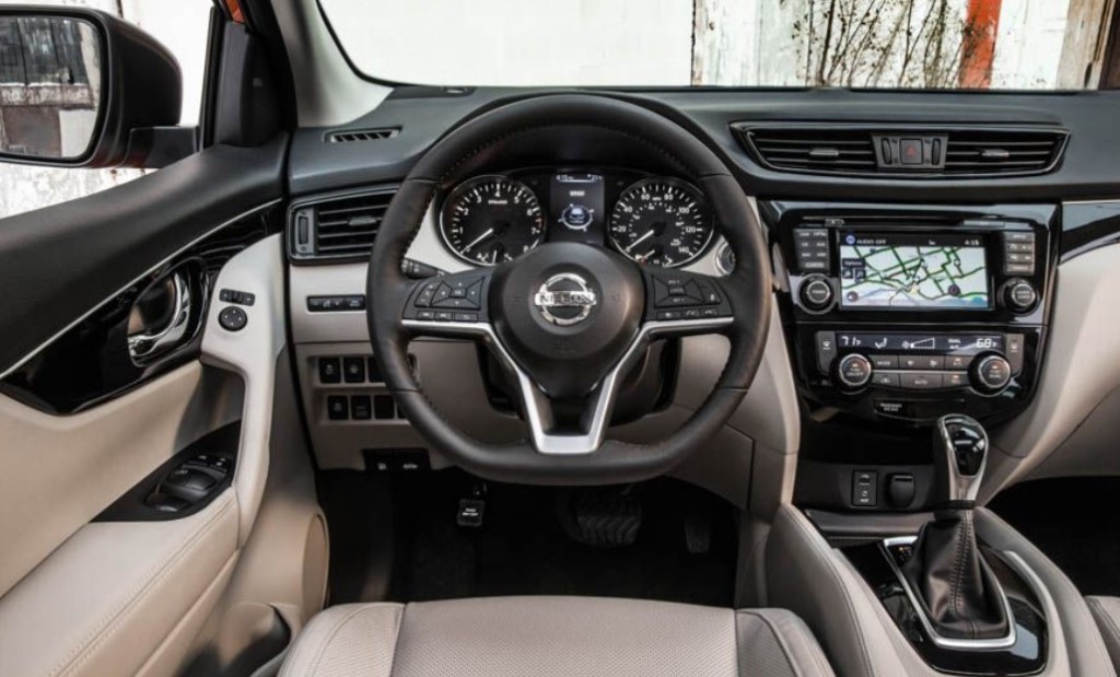 The 2019 Nissan Rogue Beats Its Competitors in a Quiet Way
