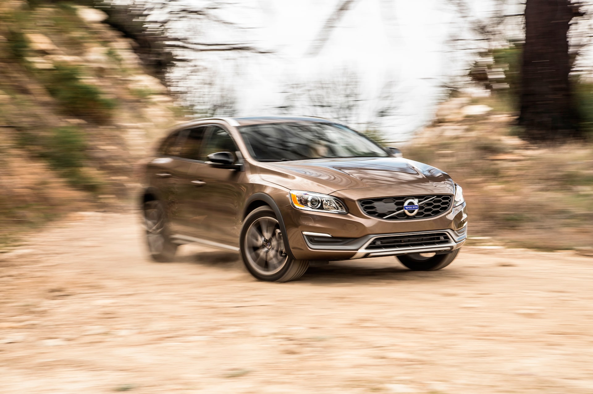 2015 Volvo V60 Cross Country First Test