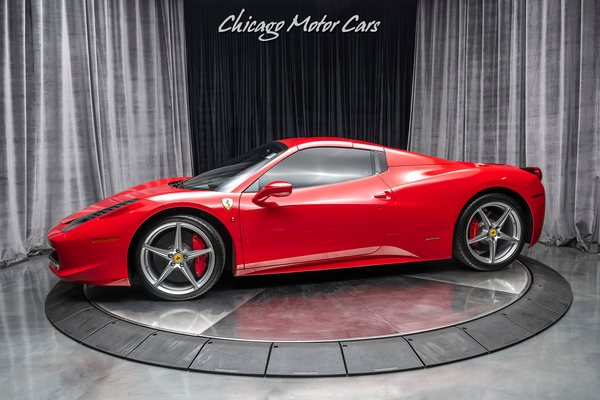 Used 2013 Ferrari 458 Spider Convertible Front Axle Lift! Carbon Fiber LEDs  LOADED & Serviced! For Sale ($185,800) | Chicago Motor Cars Stock #17544A