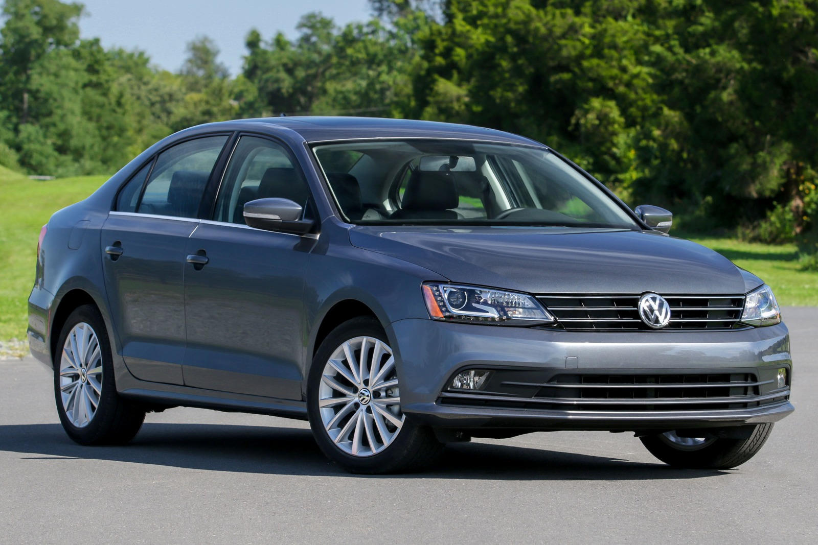 2017 Volkswagen Jetta: Review, Trims, Specs, Price, New Interior Features,  Exterior Design, and Specifications | CarBuzz