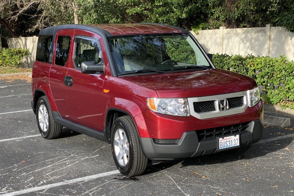 No Reserve: 9k-Mile 2011 Honda Element EX for sale on BaT Auctions - sold  for $19,250 on March 9, 2021 (Lot #44,225) | Bring a Trailer