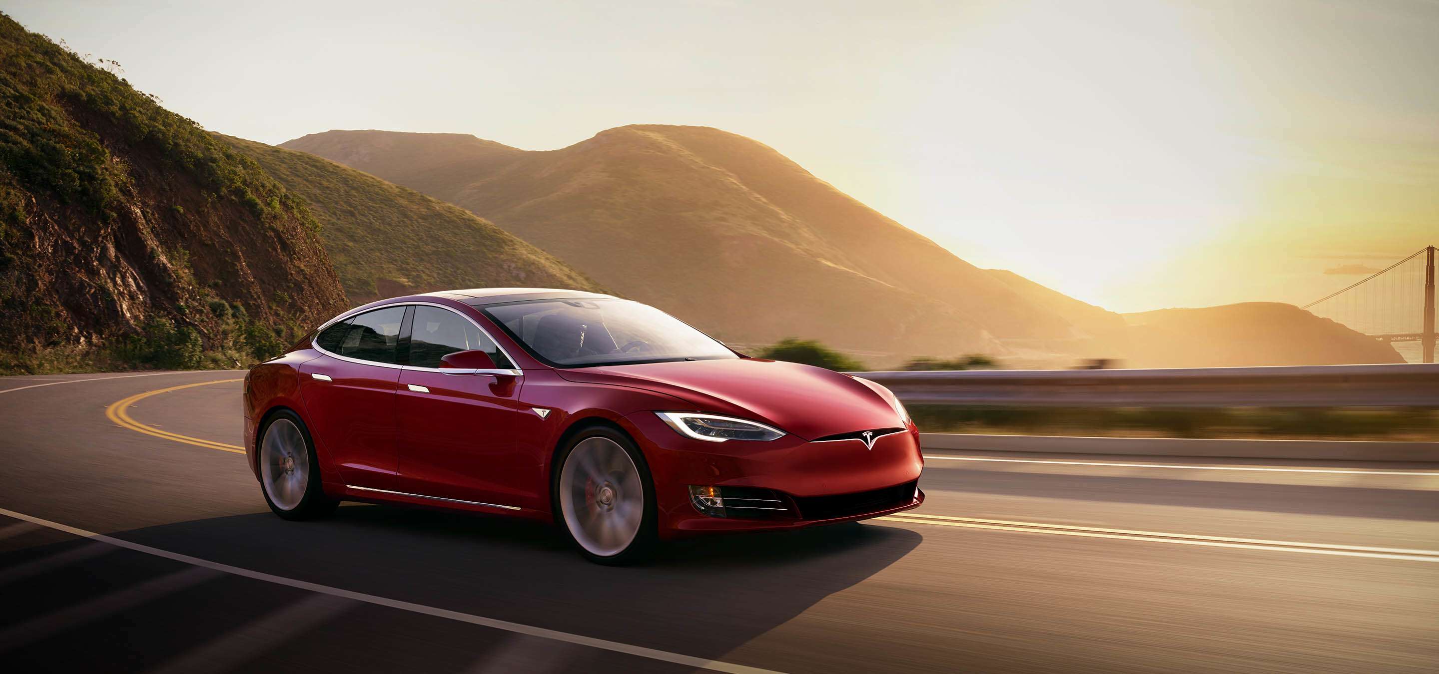 2018 Tesla Model S pictures, specs and price | CarsXA