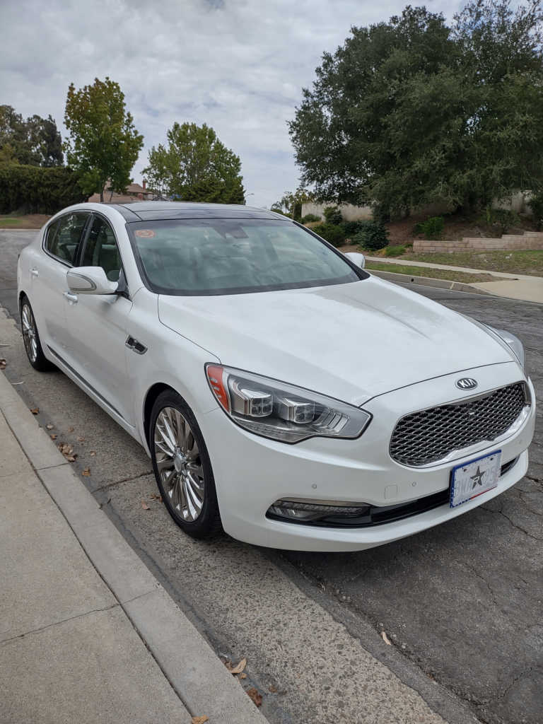 Used Kia K900 for Sale in Irvine, CA (Test Drive at Home) - Kelley Blue Book