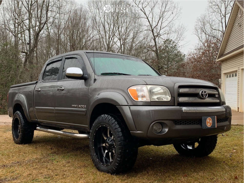2005 Toyota Tundra with 20x10 -24 Moto Metal Mo970 and 33/11.5R20 Nitto  Ridge Grappler and Suspension Lift 2.5" | Custom Offsets