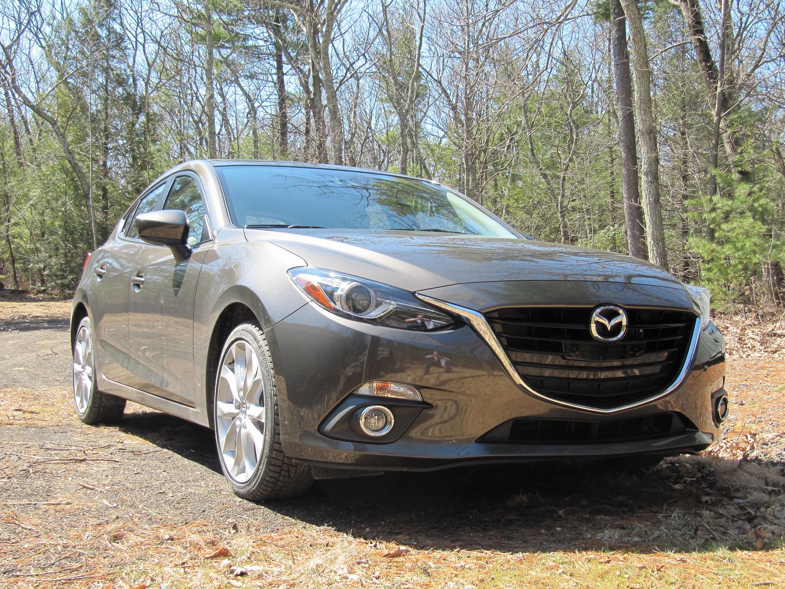 2014 Mazda 3: Gas Mileage Review Of Sporty Compact Hatchback