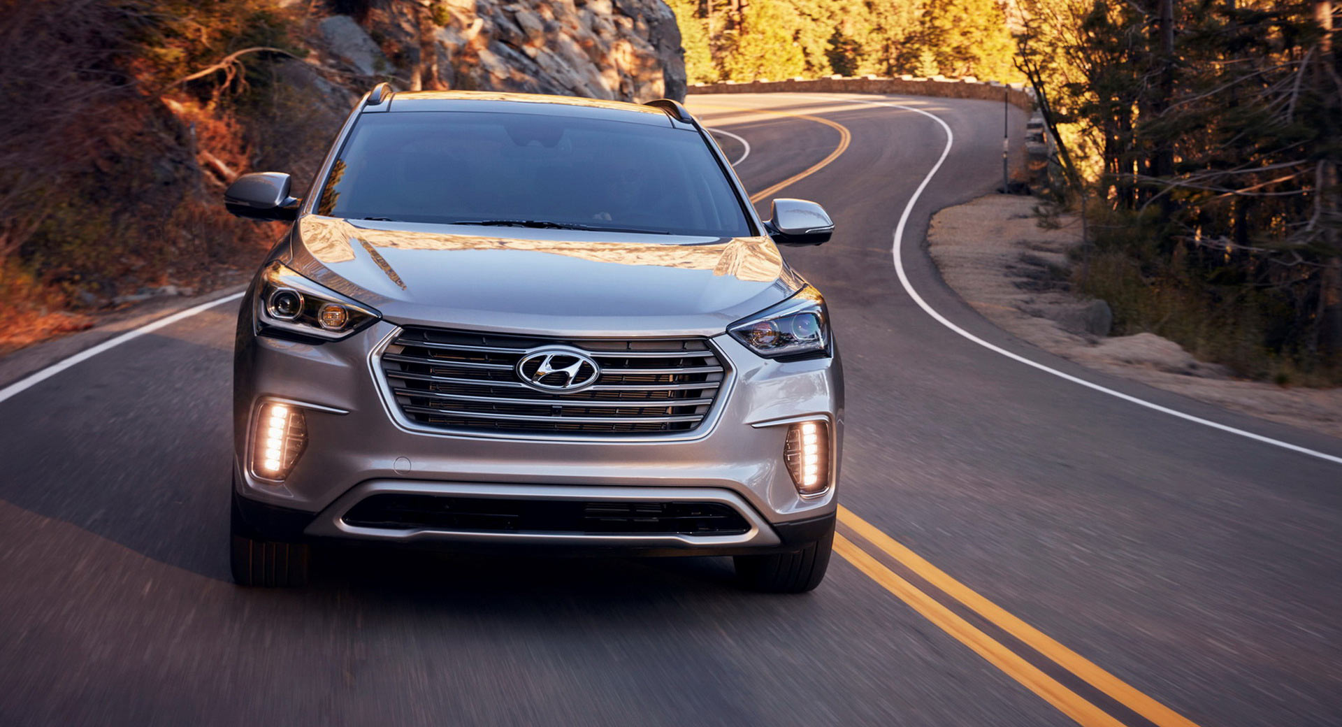 Hyundai Renames 7-Seat Santa Fe To Santa Fe XL For 2019, Leaves Pricing The  Same | Carscoops