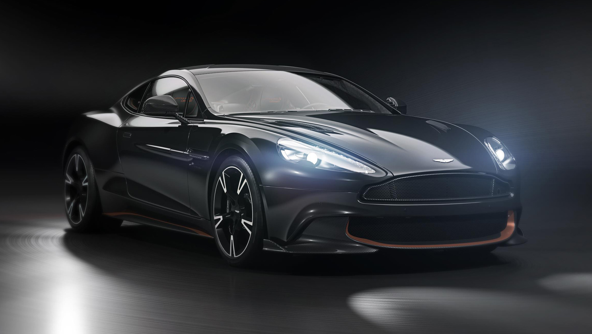 Aston Martin salutes second-gen Vanquish with Ultimate edition