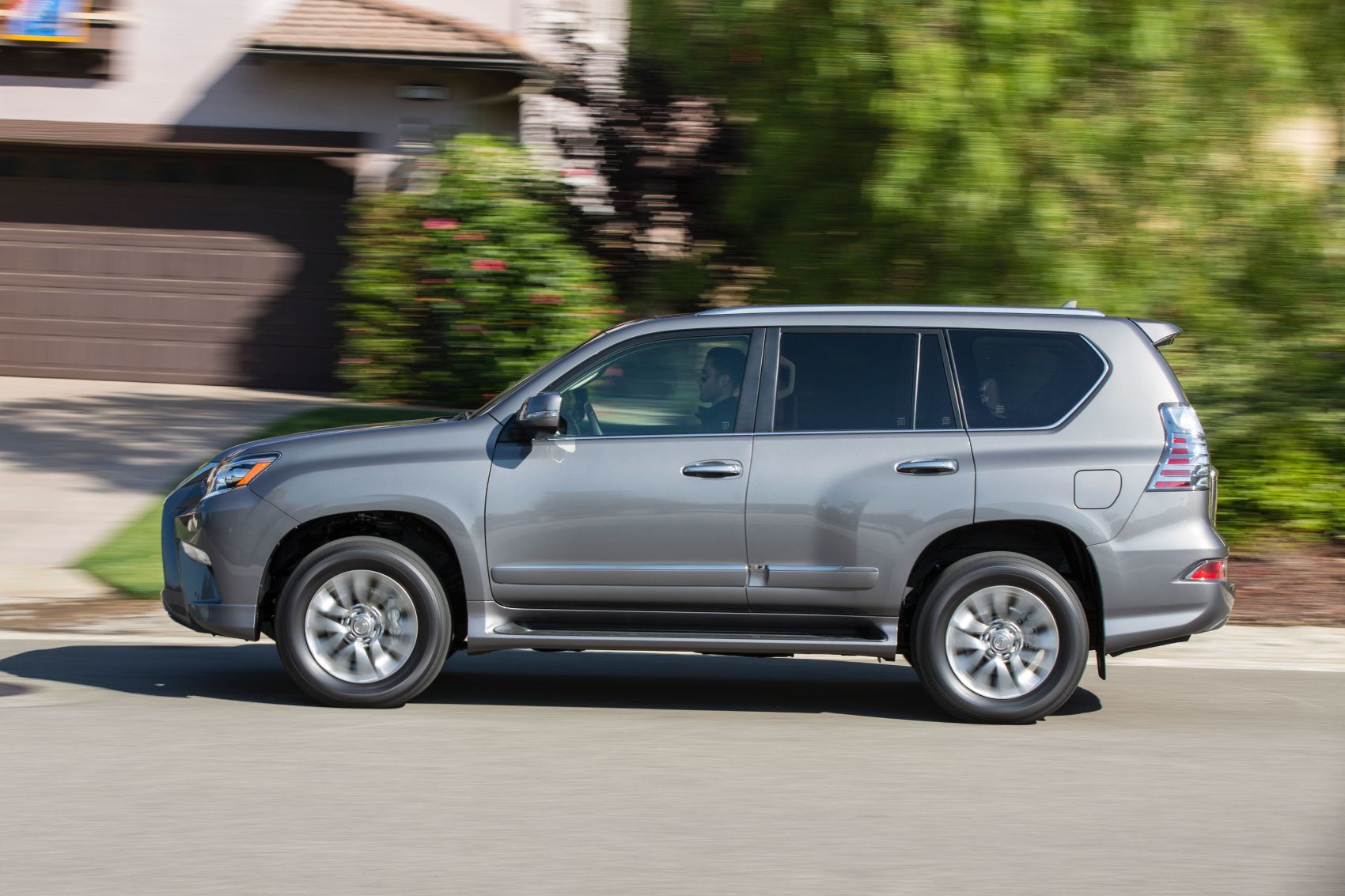 2019 Lexus GX 460 Review: Solid But Long In The Tooth