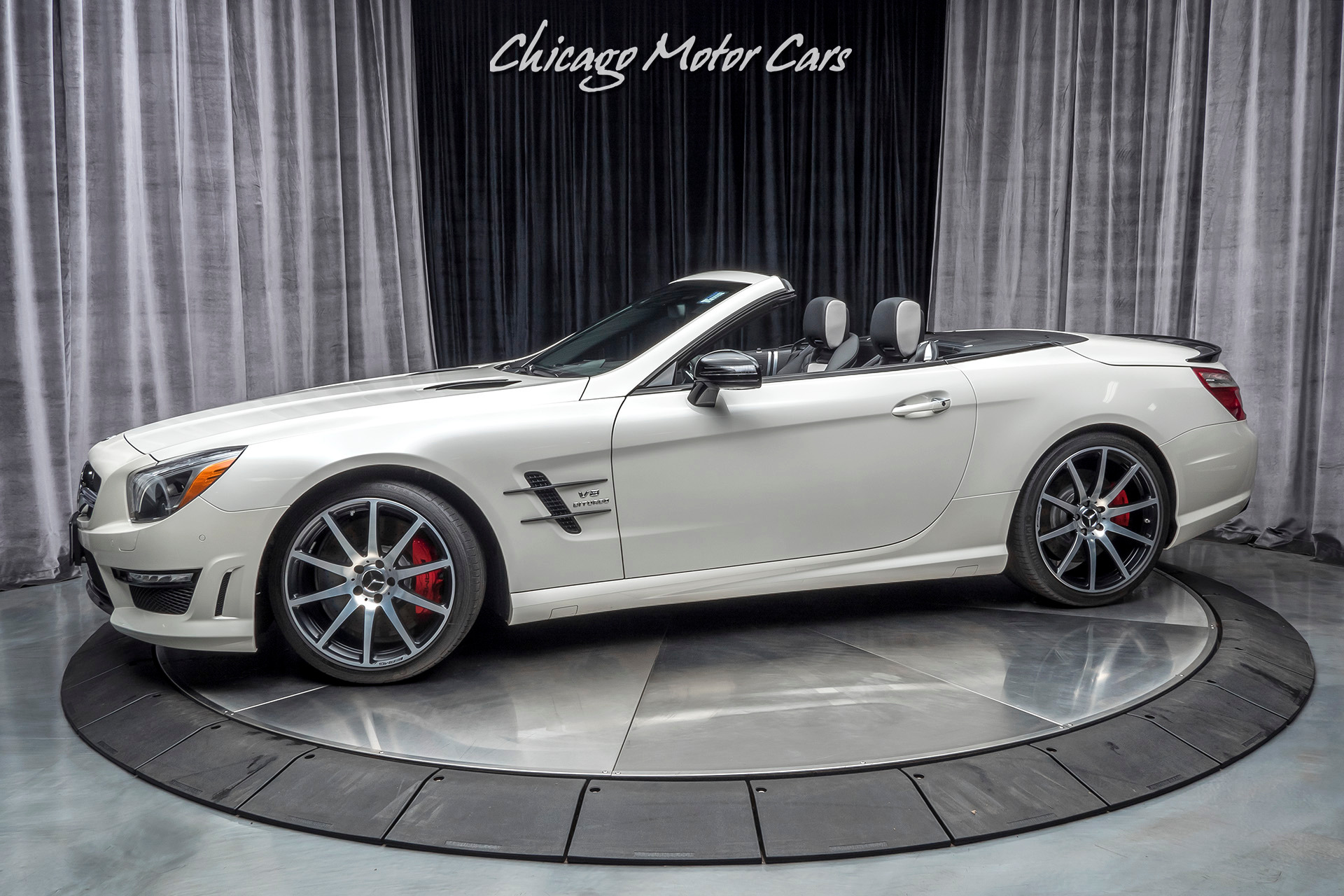 Used 2016 Mercedes-Benz SL63 AMG Convertible MSRP $165,020+ AMG HIGH  CONTRAST STYLING! FULL Radar System! For Sale (Special Pricing) | Chicago  Motor Cars Stock #16627