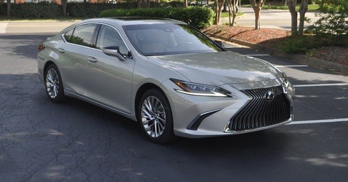 2019 Lexus ES 300h Ultra Luxury Review - Attempting to Make a Statement |  The Truth About Cars
