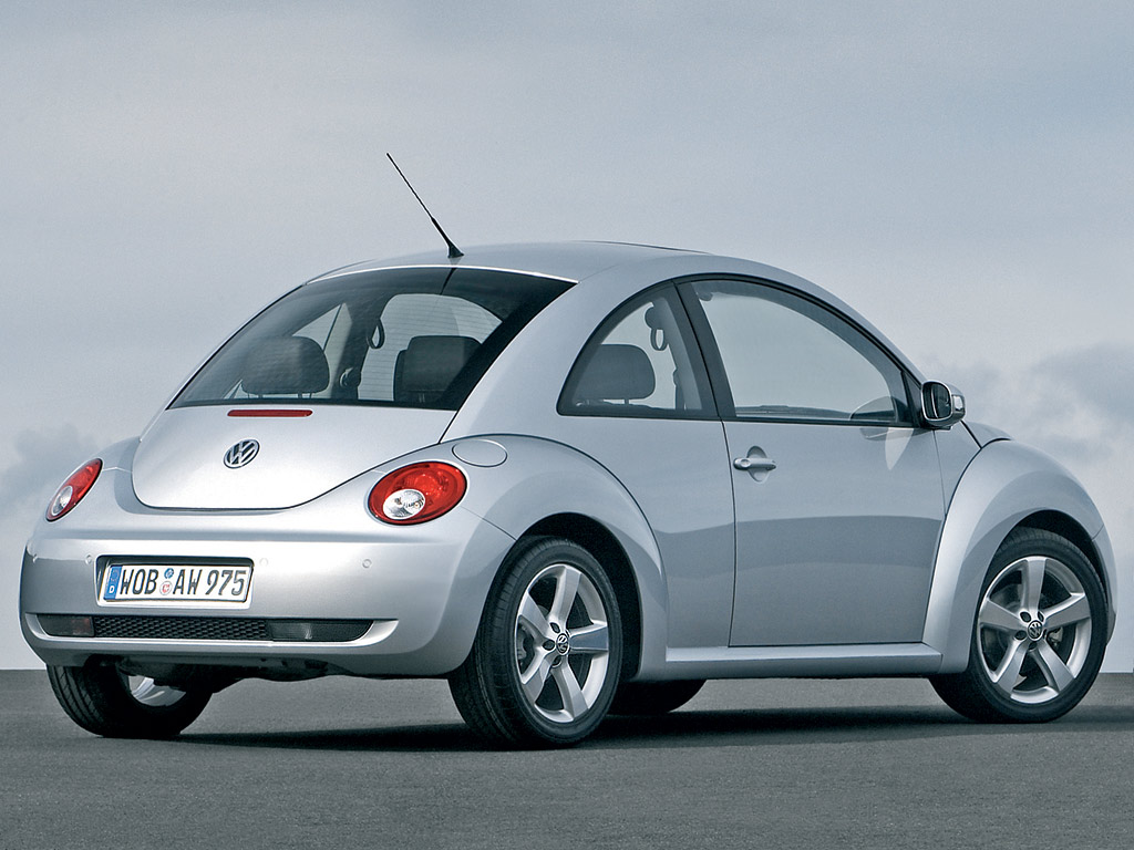 2013 Volkswagen Beetle to Offer More Spacious Interior - autoevolution