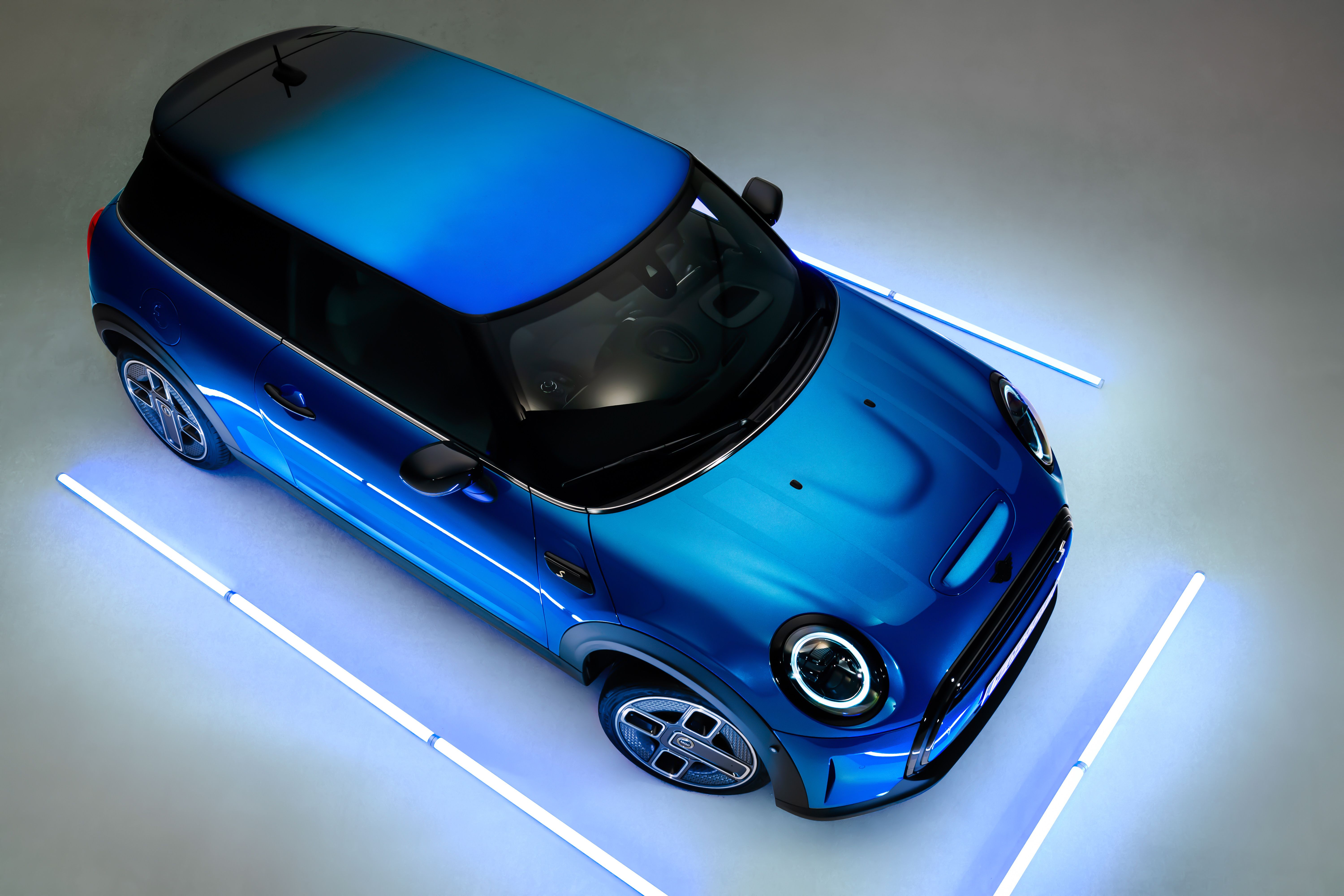 2022 Mini Cooper Electric Review, Pricing, and Specs