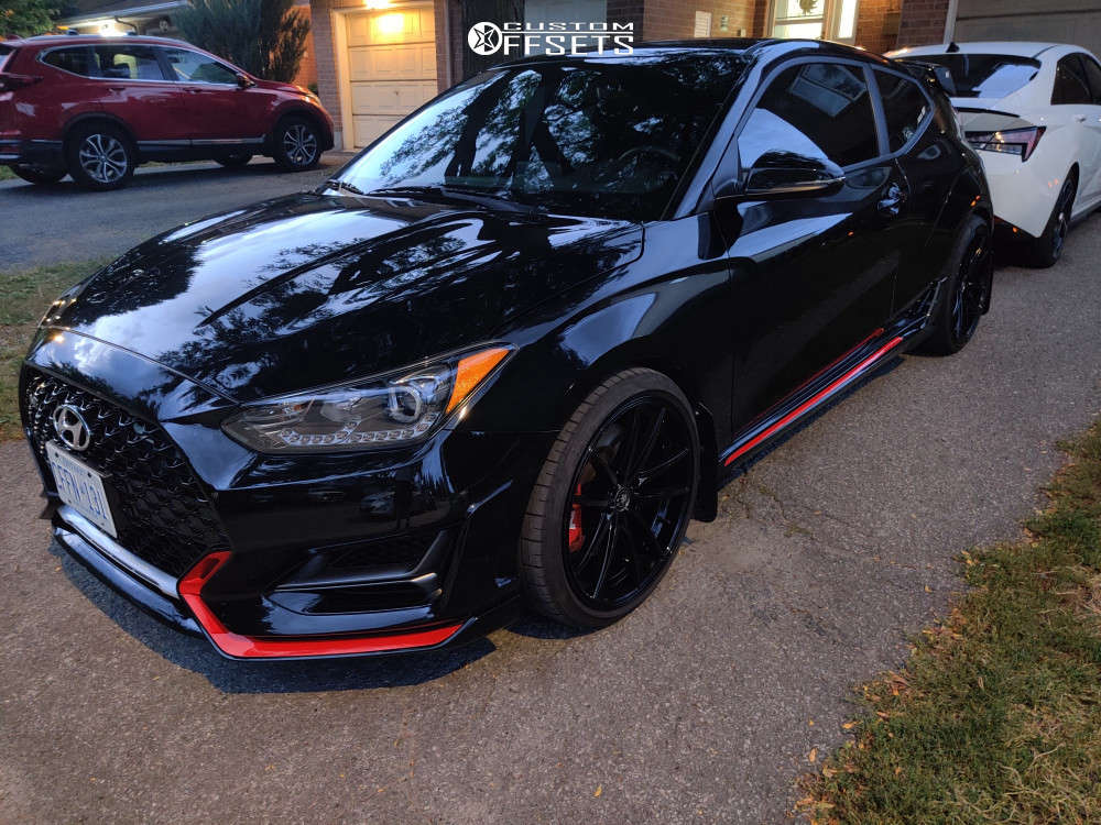 2020 Hyundai Veloster N with 19x8.5 35 Konig Oversteer and 235/45R19  Pirelli P Zero and Stock | Custom Offsets