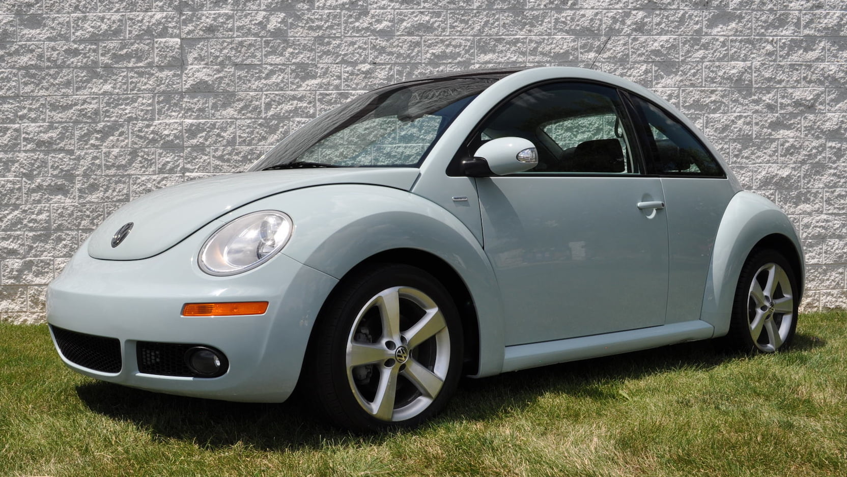 2010 Volkswagen Beetle Final Edition | F139 | Louisville 2019