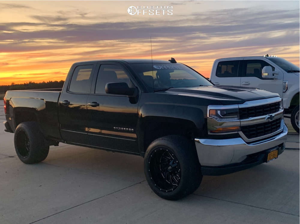 2019 Chevrolet Silverado 1500 LD with 20x12 -44 Hardrock Crusher and  305/50R20 Nitto NT420V and Leveling Kit | Custom Offsets