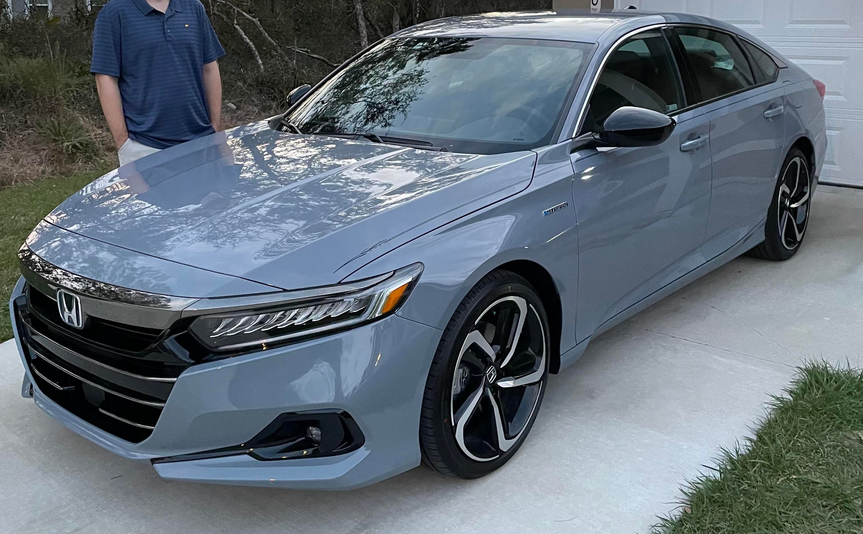 Just upgraded to a new 2022 Honda Accord Hybrid Sport : r/accord