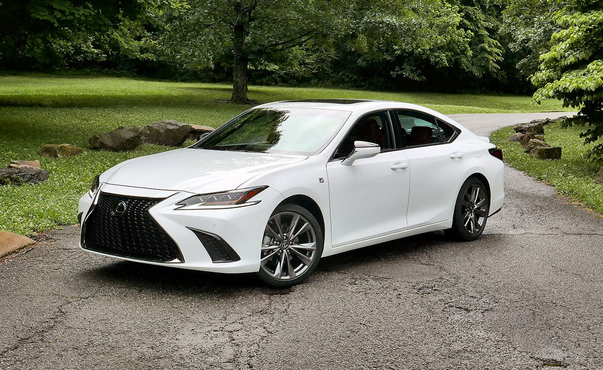 First Drive: With the 2019 Lexus ES and ES Hybrid, Lexus finds itself  between a rock and a hard place – New York Daily News