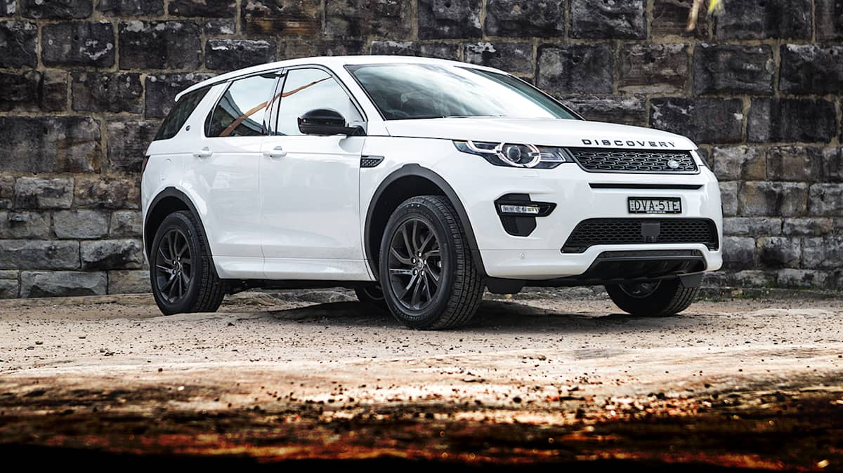 2018 Land Rover Discovery Sport SD4 HSE review - Drive