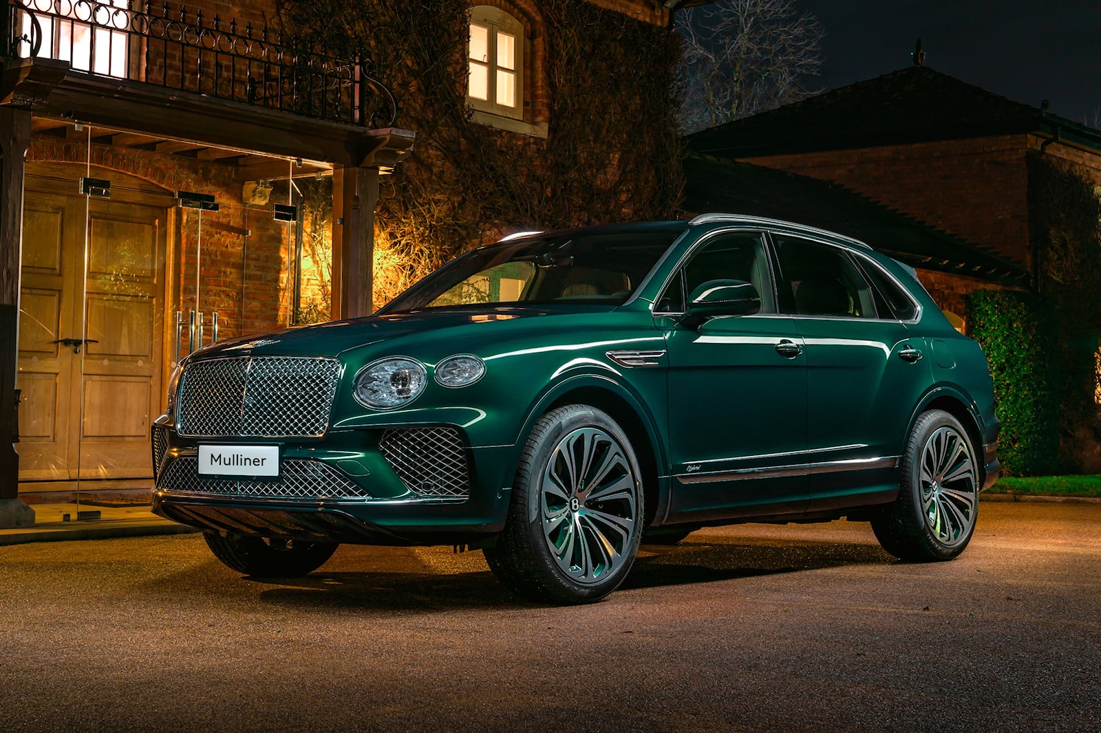 2021 Bentley Bentayga Hybrid: Review, Trims, Specs, Price, New Interior  Features, Exterior Design, and Specifications | CarBuzz