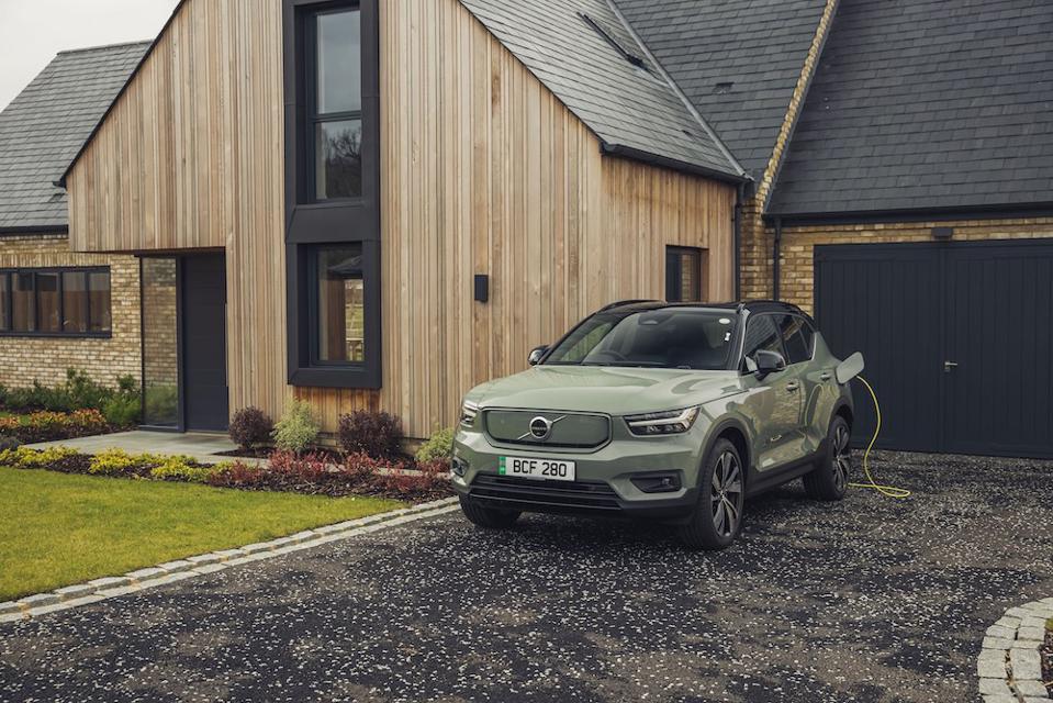 My Week With Volvo's 2021 Pure Electric XC40 Recharge