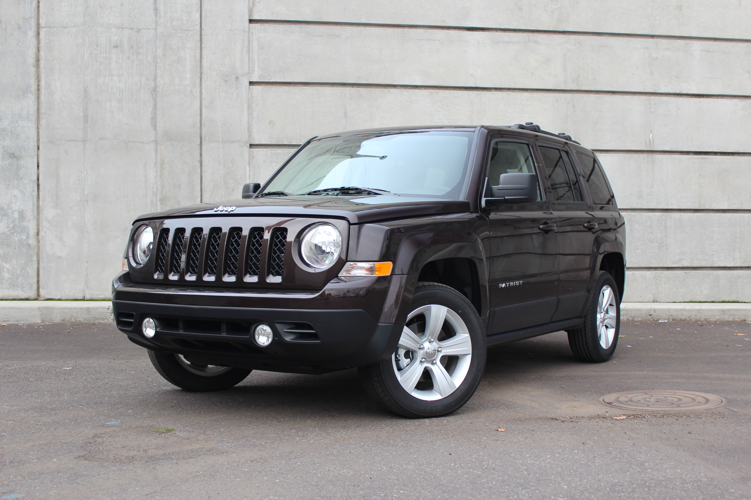 2014 Jeep Patriot Latitude: Does It Drive Better Without the CVT?