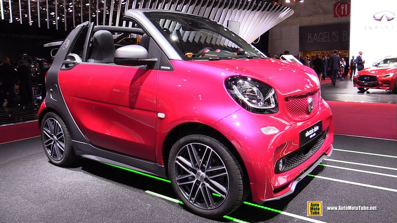 2017 Smart ForTwo Cabrio Electric Drive - Exterior and Interior Walkaround  - 2016 Paris Motor - YouTube