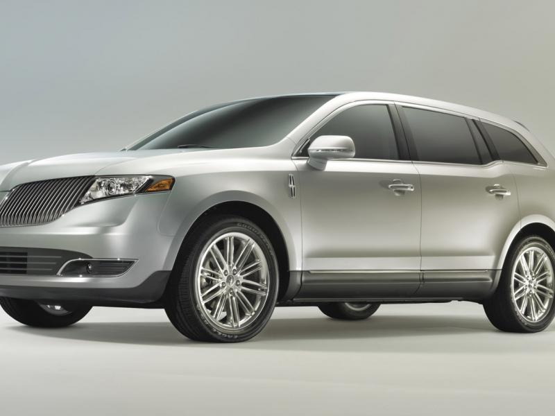 2013 Lincoln MKT Review, Ratings, Specs, Prices, and Photos - The Car  Connection