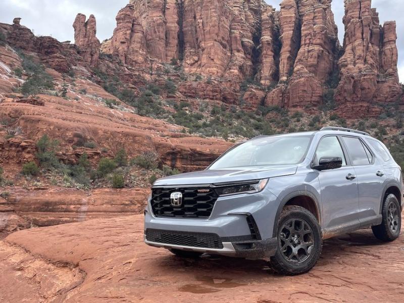 2023 Honda Pilot Breaks the Old Mold on the Trail and the Road