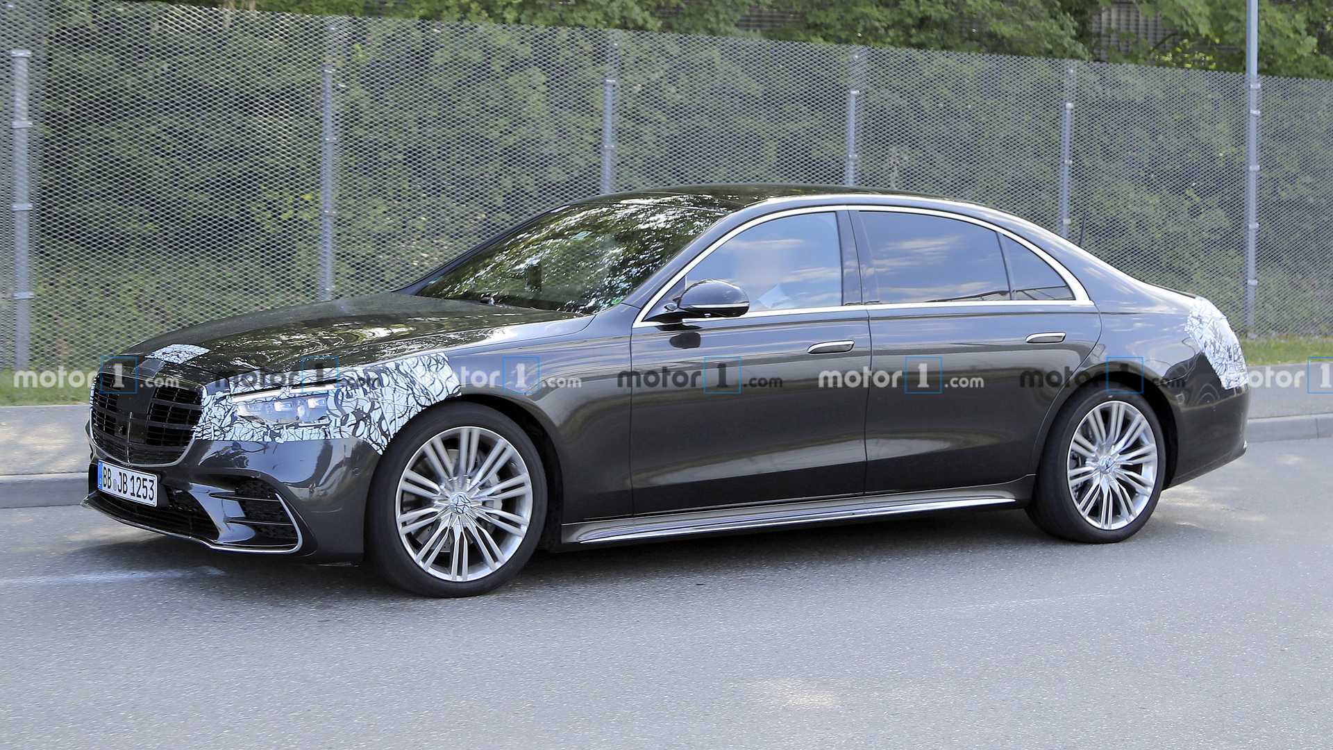 Next Mercedes-AMG S63 Will Reportedly Be 800 Horsepower Plug-In Hybrid