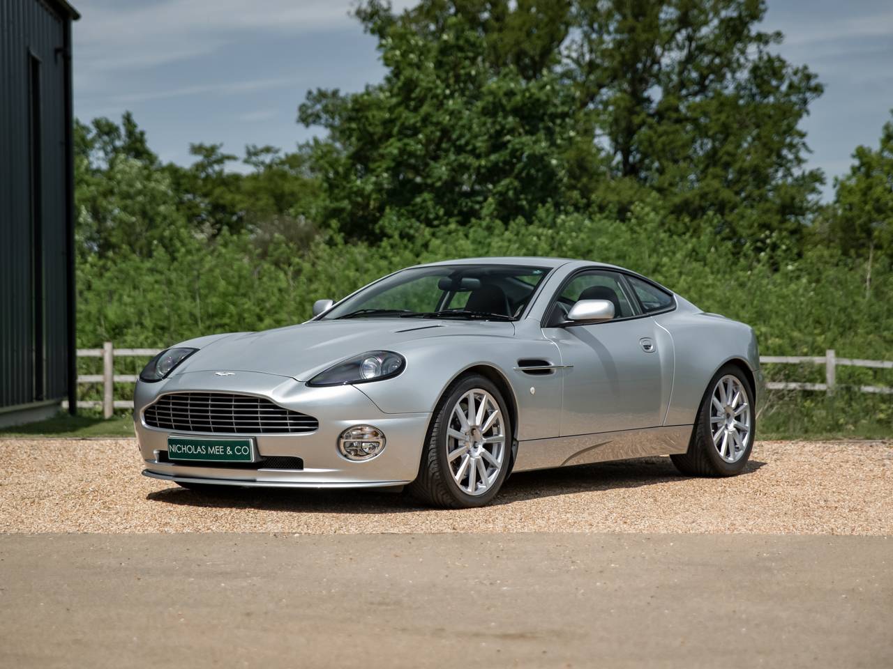 For Sale: Aston Martin V12 Vanquish S (2005) offered for GBP 115,000
