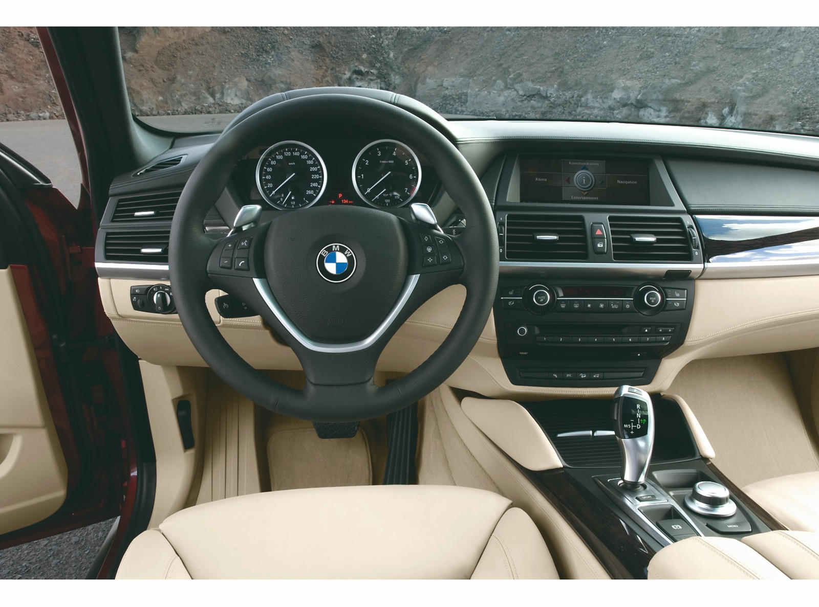 2010 BMW X6 Interior Photos | CarBuzz