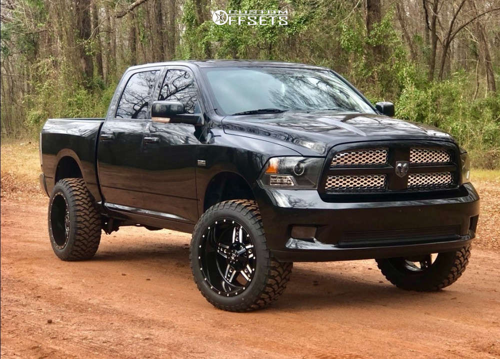 2009 Dodge Ram 1500 with 22x12 -44 RBP 90r and 35/12.5R22 Comforser Cf3000  and Suspension Lift 6" | Custom Offsets