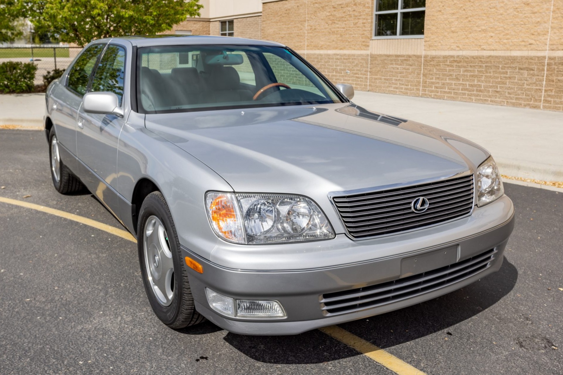 No Reserve: 1999 Lexus LS400 for sale on BaT Auctions - sold for $16,000 on  June 2, 2022 (Lot #75,122) | Bring a Trailer