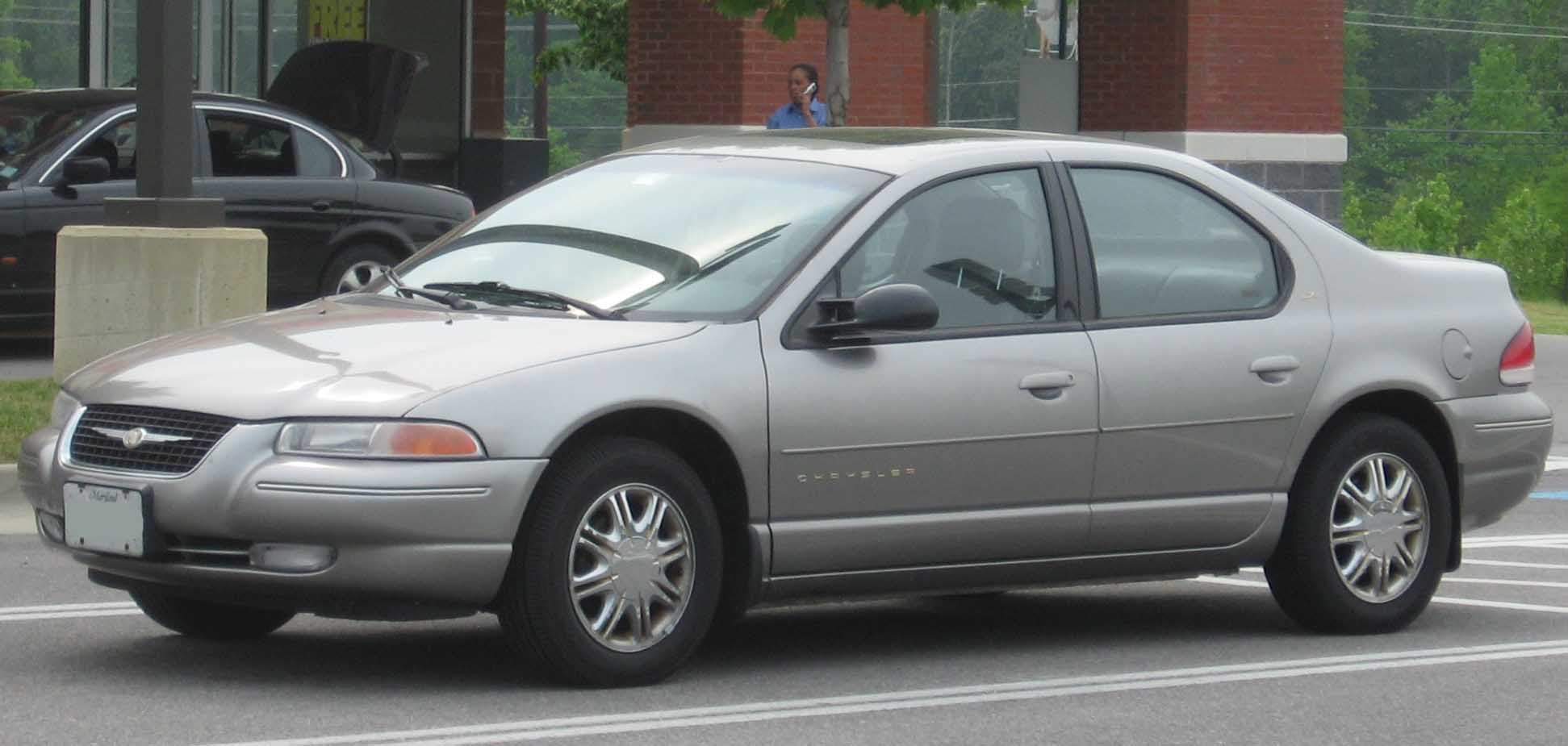 File:1999-2000 Chrysler Cirrus.jpg - Wikimedia Commons
