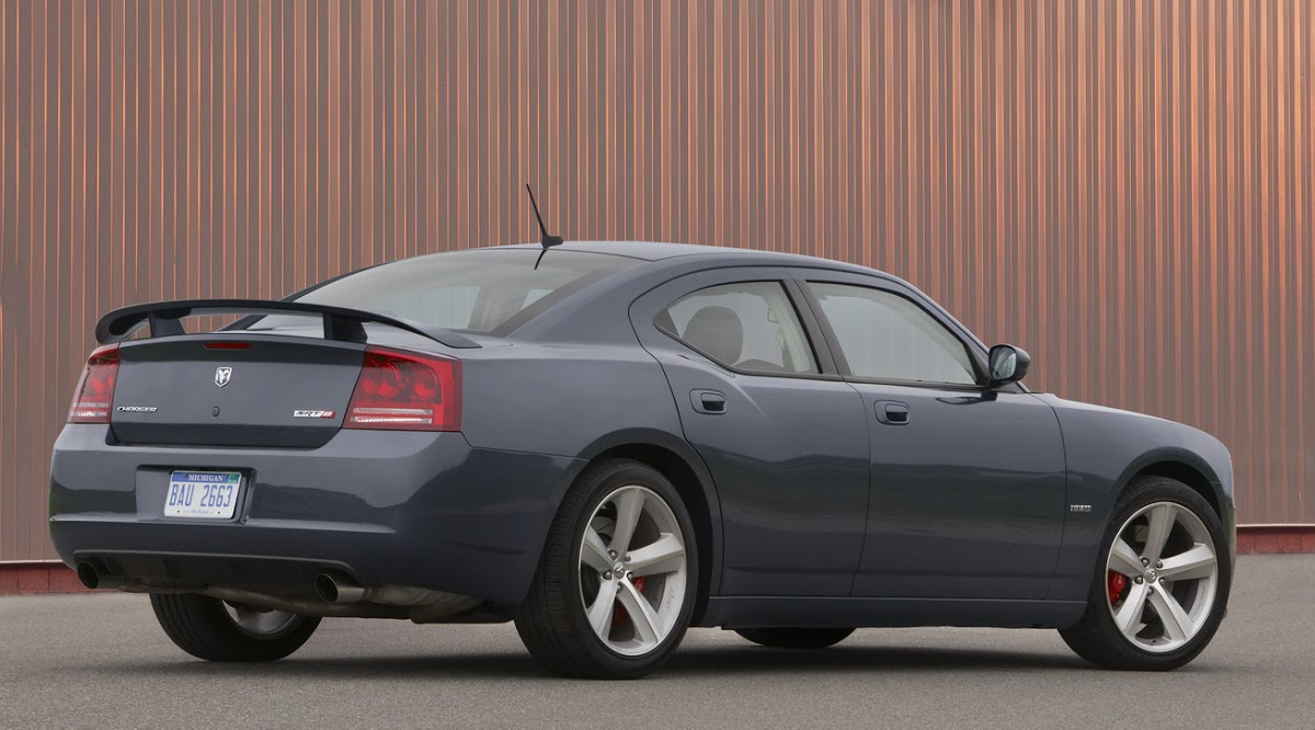 2009 Dodge Charger Gets More Powerful 368HP 5.7L V8 Hemi | Carscoops