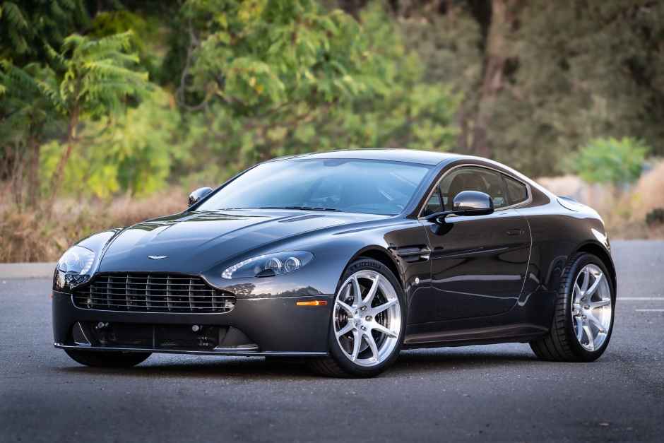 14k-Mile 2013 Aston Martin V8 Vantage S Coupe for sale on BaT Auctions -  sold for $60,500 on October 18, 2022 (Lot #87,786) | Bring a Trailer