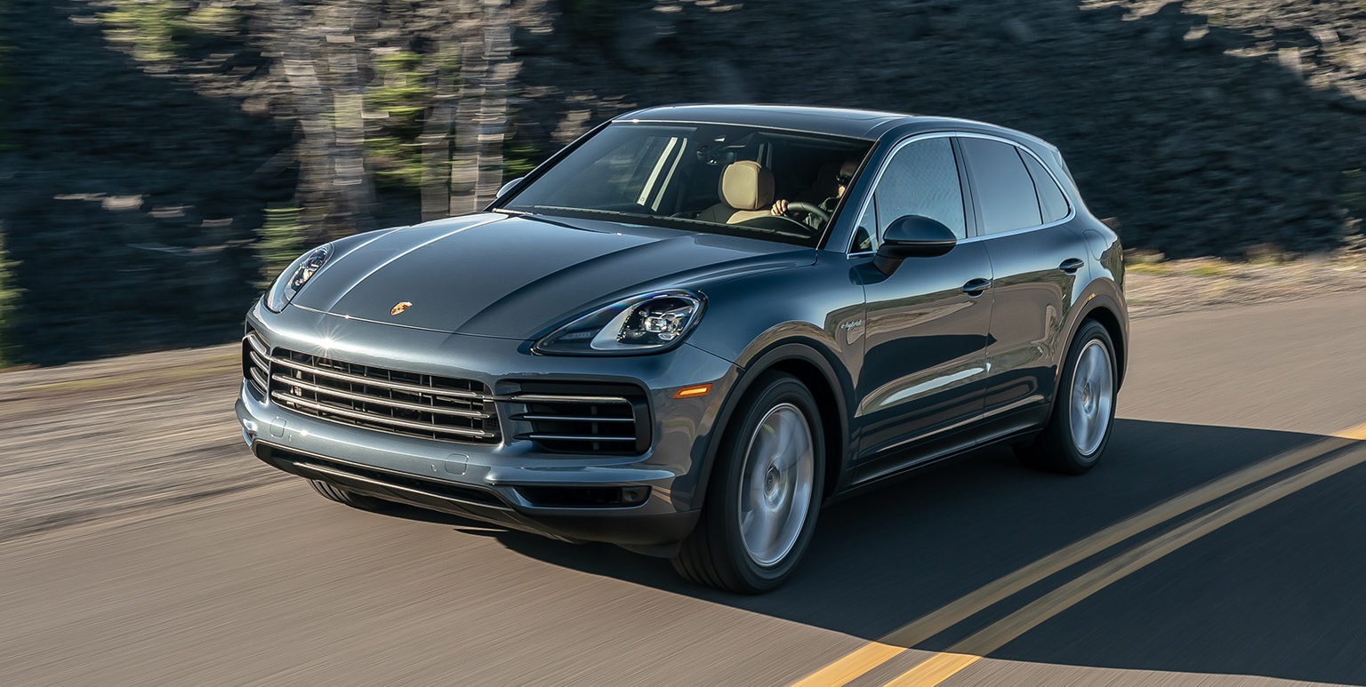 How the 2019 Porsche Cayenne E-Hybrid Compares to Our 2011 SUV of the Year