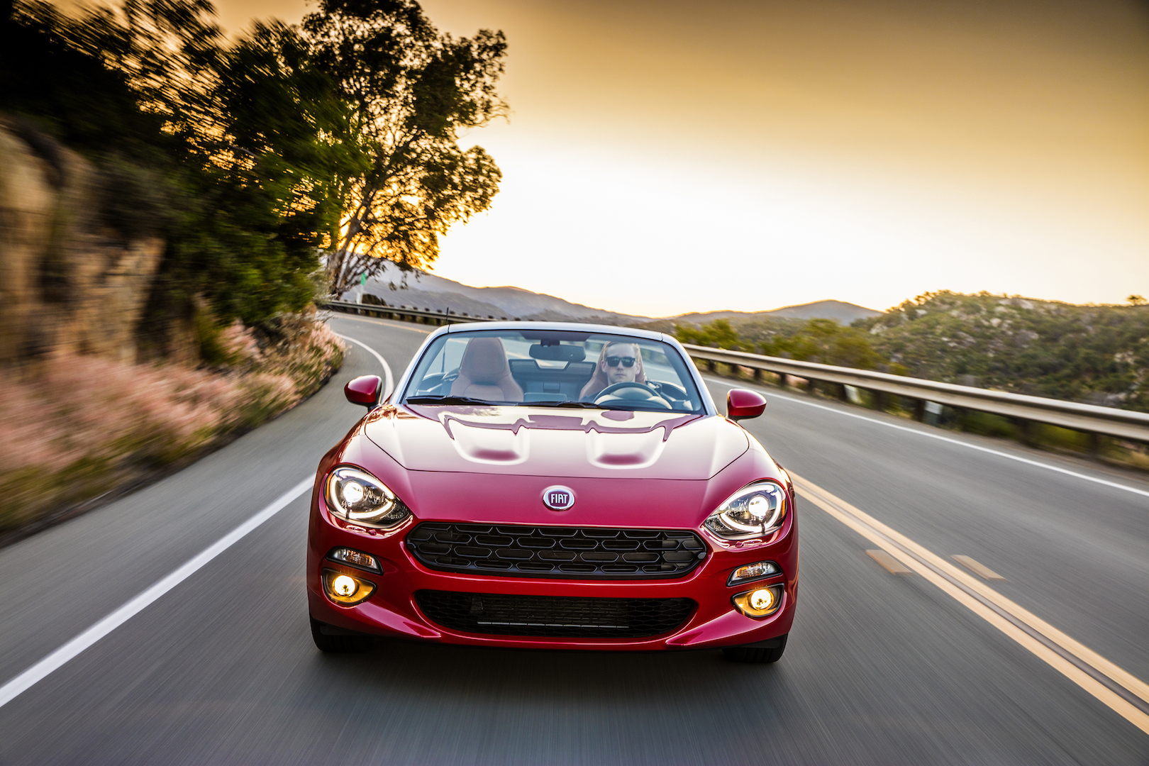 2019 FIAT 124 Spider Review, Ratings, Specs, Prices, and Photos - The Car  Connection