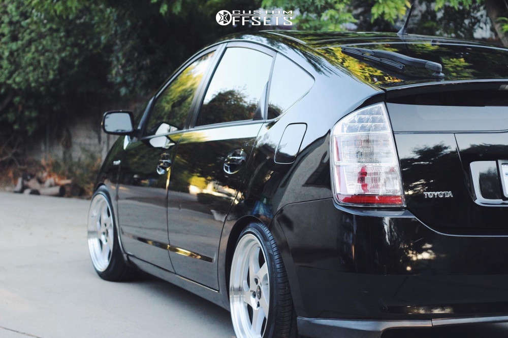 2007 Toyota Prius with 17x8 30 JNC JNC034 and 205/45R17 Waterfall Eco  Dynamic and Coilovers | Custom Offsets