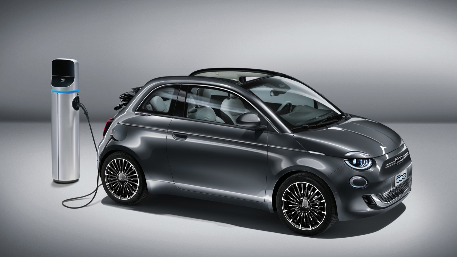 Fiat 500e Cabrio 42 kWh (2020-2023) price and specifications - EV Database