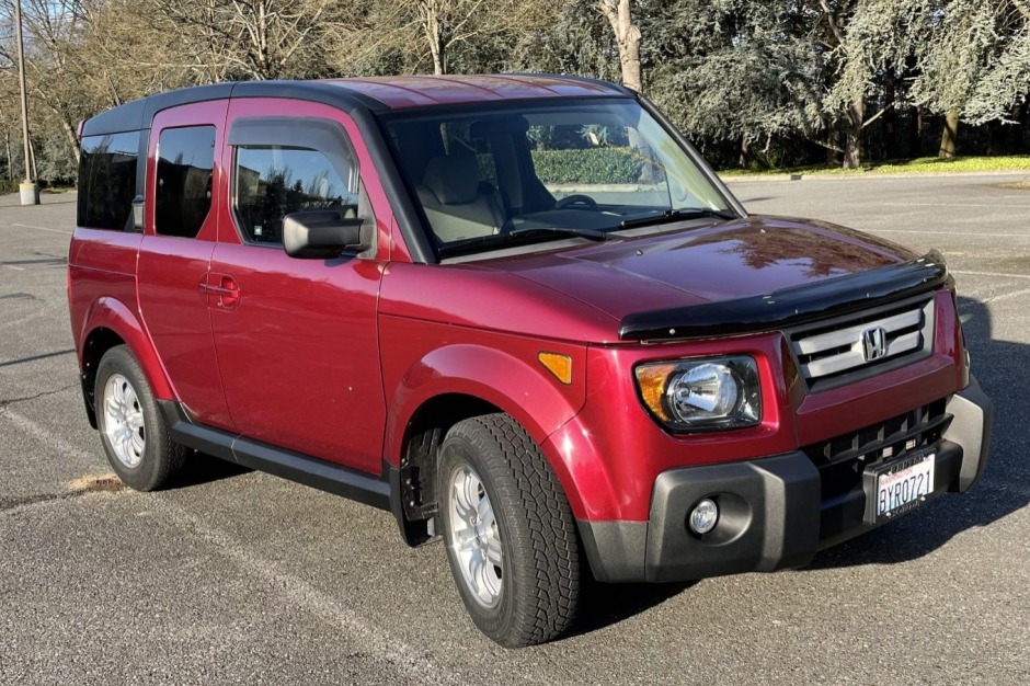 No Reserve: 41k-Mile 2007 Honda Element EX 4WD for sale on BaT Auctions -  sold for $18,500 on March 26, 2022 (Lot #68,964) | Bring a Trailer