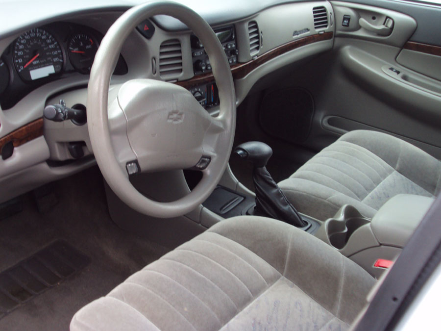 2003 Chevrolet Impala - Information and photos - MOMENTcar