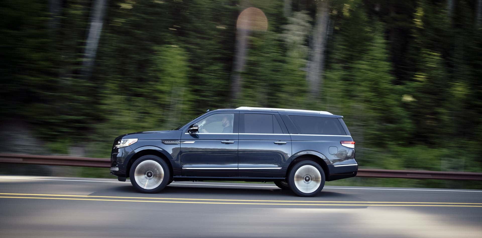 2022 Lincoln Navigator Review, Ratings, Specs, Prices, and Photos - The Car  Connection
