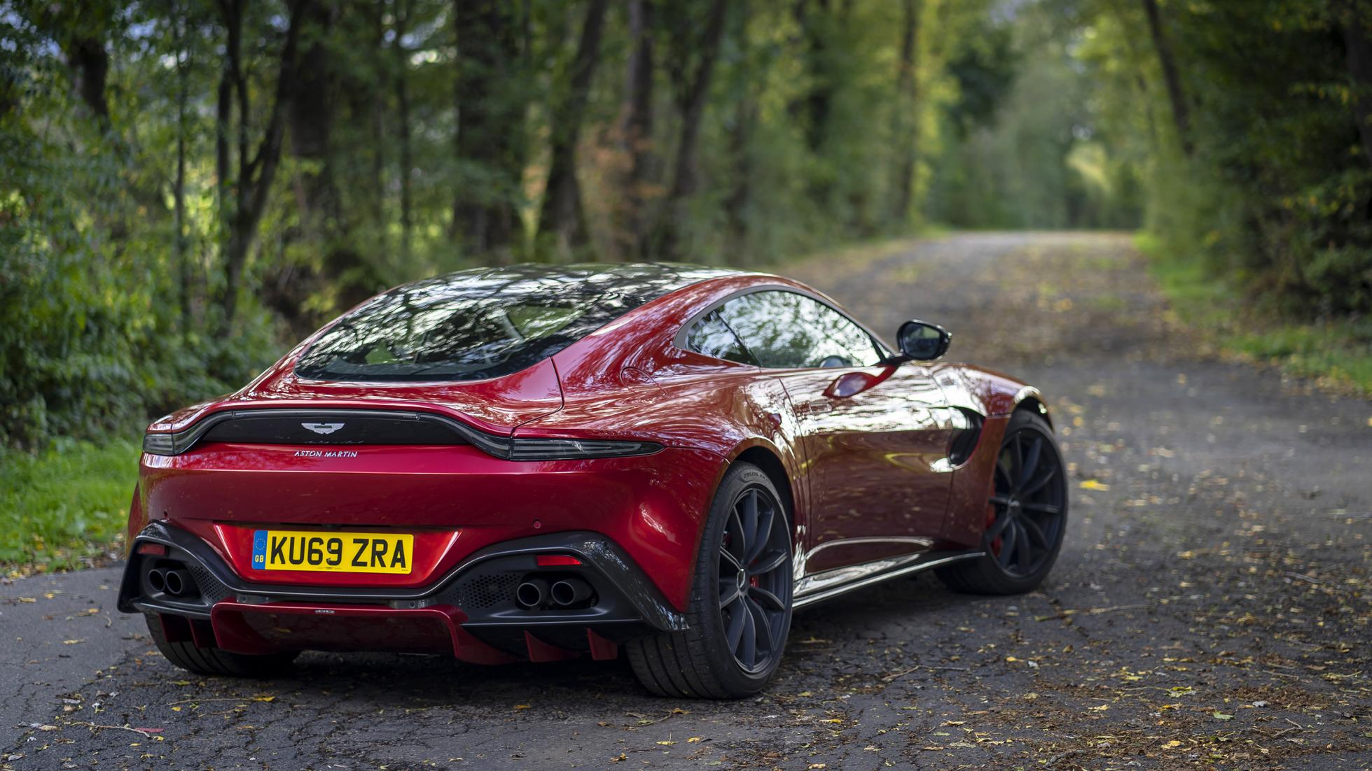 Aston Martin Vantage Review 2023 | Top Gear
