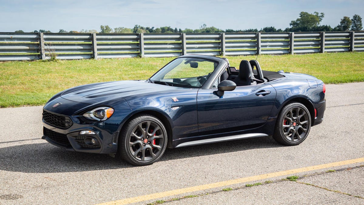 2019 Fiat 124 Spider Abarth Convertible review: An Italian spin on a  Japanese legend - CNET