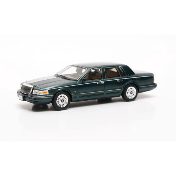 1997 Lincoln Town Car in Green Model Car by GLM in 1:43 Scale - Walmart.com