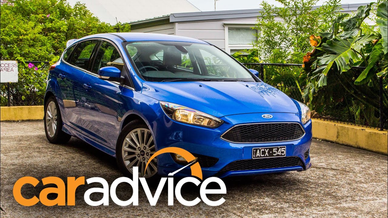 2016 Ford Focus Sport Review - YouTube